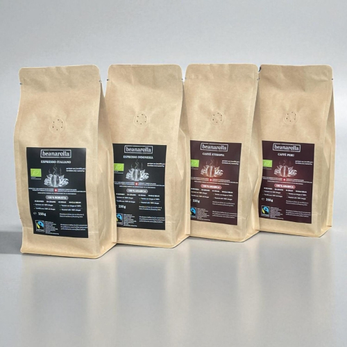 beanarella cofanetto degustazione caffè & espresso, 4×250 g in grani, Bio & Fairtrade — foto in studio frontale.