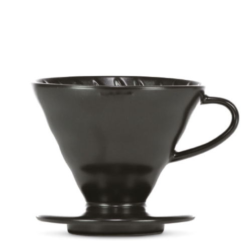 Hario V60 Kaffeefilterhalter aus Keramik in Mattschwarz, Grösse 02 (1-4 Tassen).