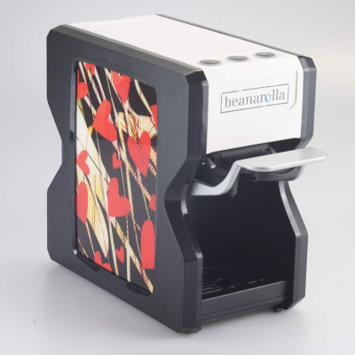 White beanarella Nori coffee machine with a charming and loving pattern – perfect for heartfelt moments