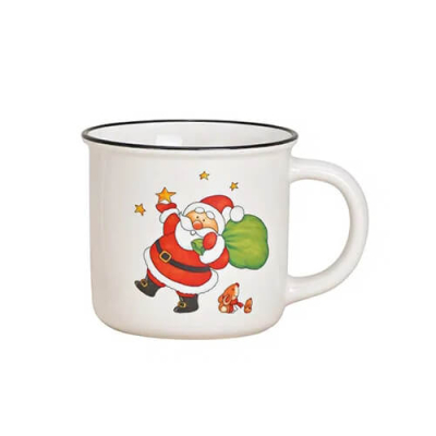 Tazza Invernale – Babbo Natale e Cielo Stellato 355ml. Tazza in porcellana bianca con un allegro Babbo Natale che porta un sacco di regali, accompagnato da un piccolo cane e circondato da stelle. Perfetta per la stagione natalizia.