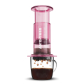 AeroPress Coffee Maker Clear Pink vue latérale de la chambre transparente en Tritan pink