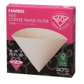 Emballage des filtres papier Hario V60 taille 02 en brun naturel, affiche un pack de 40 unités pour 1-4 tasses de café.